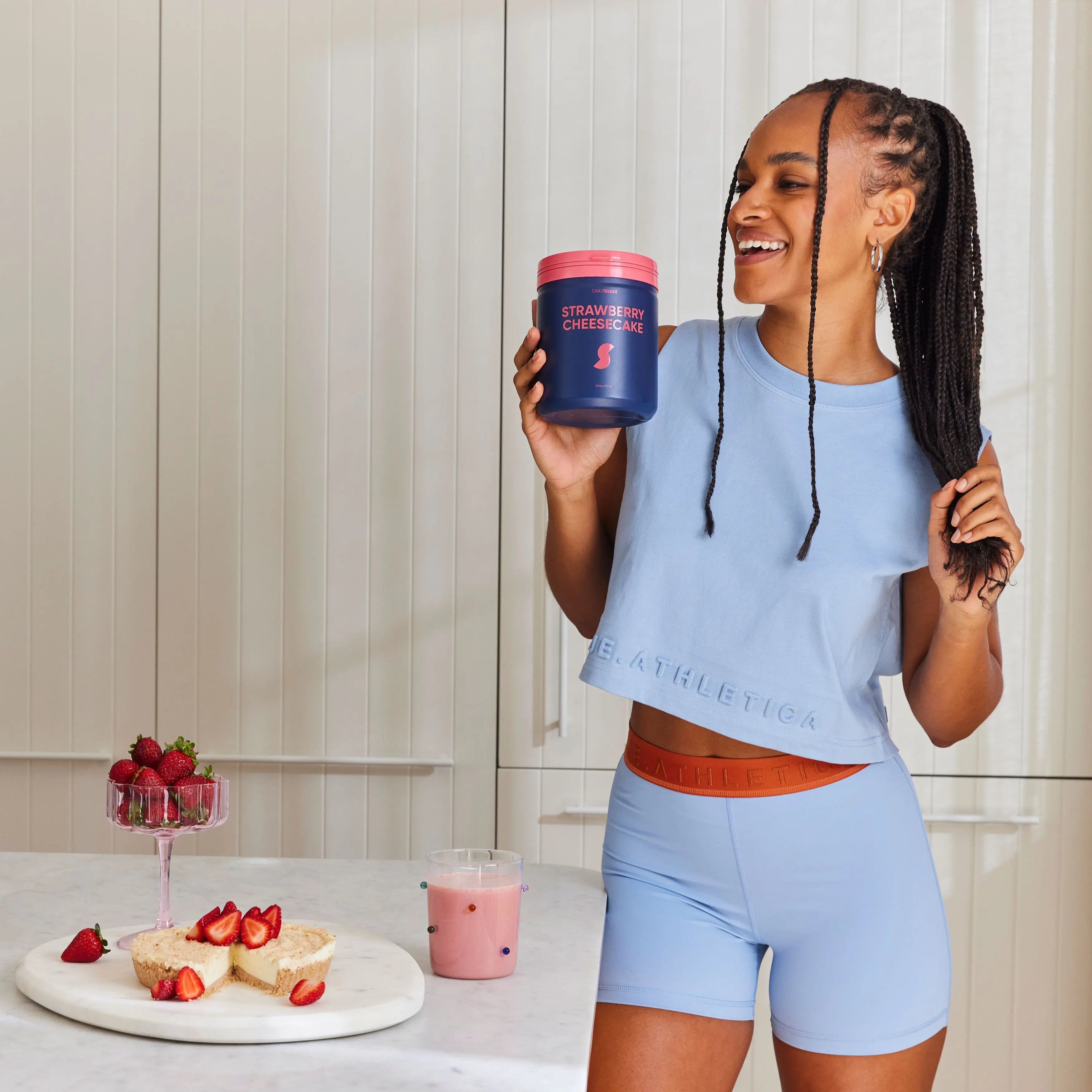 Strawberry Cheesecake Daily Shake - Premium Meal Replacement Shakes